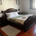 Vagos Guest House *