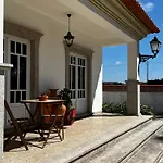 Vagos Guest House Homestay *